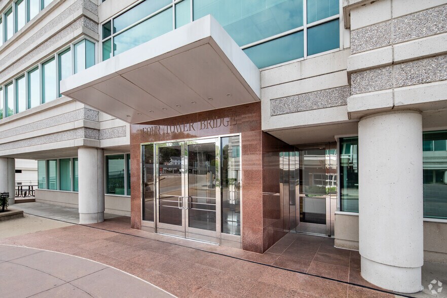 More Photos Of 200 Barr Harbor Dr, Conshohocken Office For Sale