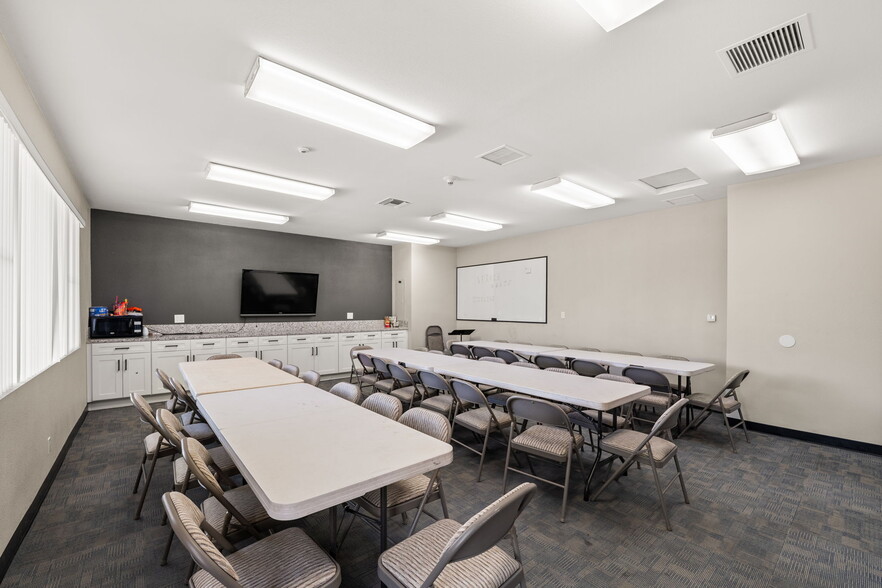 More Photos Of 9944 Highland Ave, Rancho Cucamonga Religious Facility For Lease