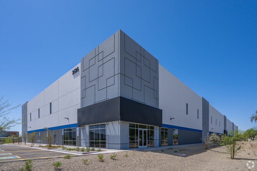 More Photos Of 2415-2335 W Corporate Center Dr, Phoenix Unknown For Lease