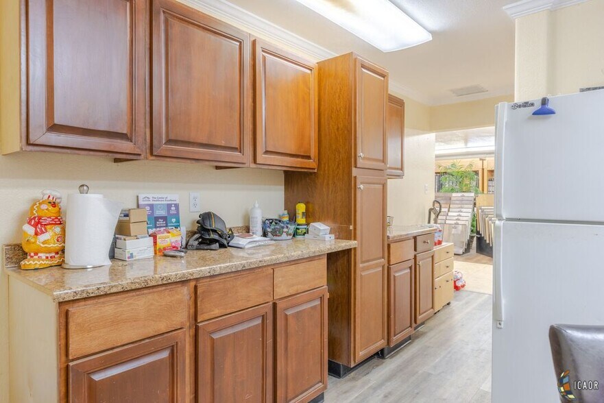 More Photos Of 1902 W Euclid Ave, El Centro Warehouse For Sale