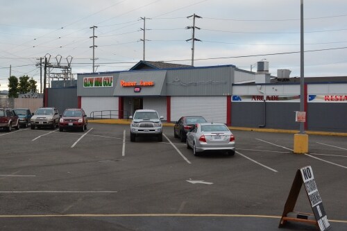 More Photos Of 415 W Heron St, Aberdeen Bowling Alley For Sale