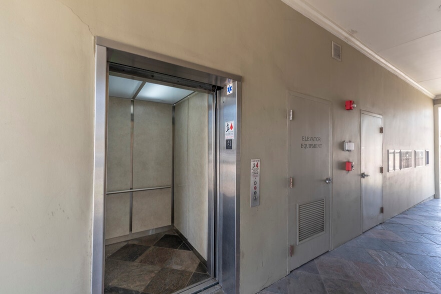 More Photos Of 1108 Sartori Ave, Torrance Office Residential For Sale