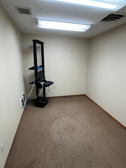 More Photos Of 715 N Main St, River Falls Office For Lease