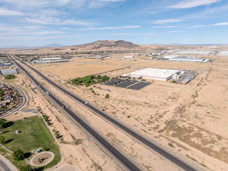 More Photos Of 1300 Desert Willow Rd, Los Lunas Manufacturing For Sale