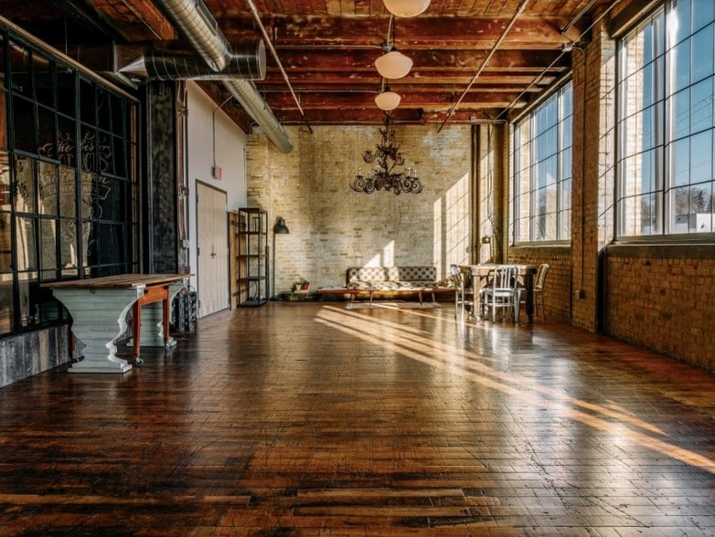 More Photos Of 755 Prior Ave N, Saint Paul Research And Development For Lease