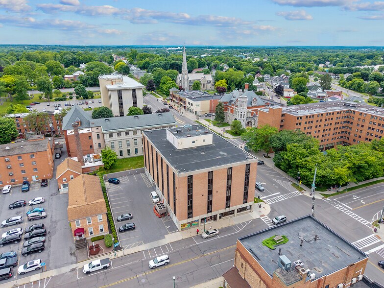 More Photos Of 144 Genesee St, Auburn Office For Sale