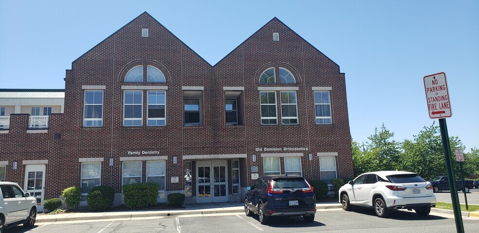 More Photos Of 21155 Whitfield Pl, Sterling Office For Sale