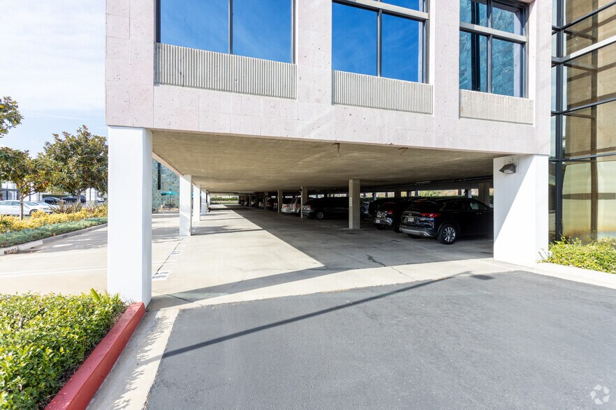 More Photos Of 2424 SE Bristol St, Newport Beach Office For Lease