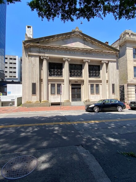 More Photos Of 127 Bank St, Norfolk Office For Lease