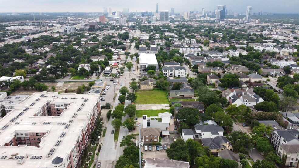More Photos Of 1724 Richmond Ave, Houston Medical For Sale