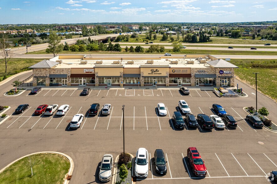 More Photos Of 9931-9947 Hudson Blvd N, Lake Elmo General Retail For Lease