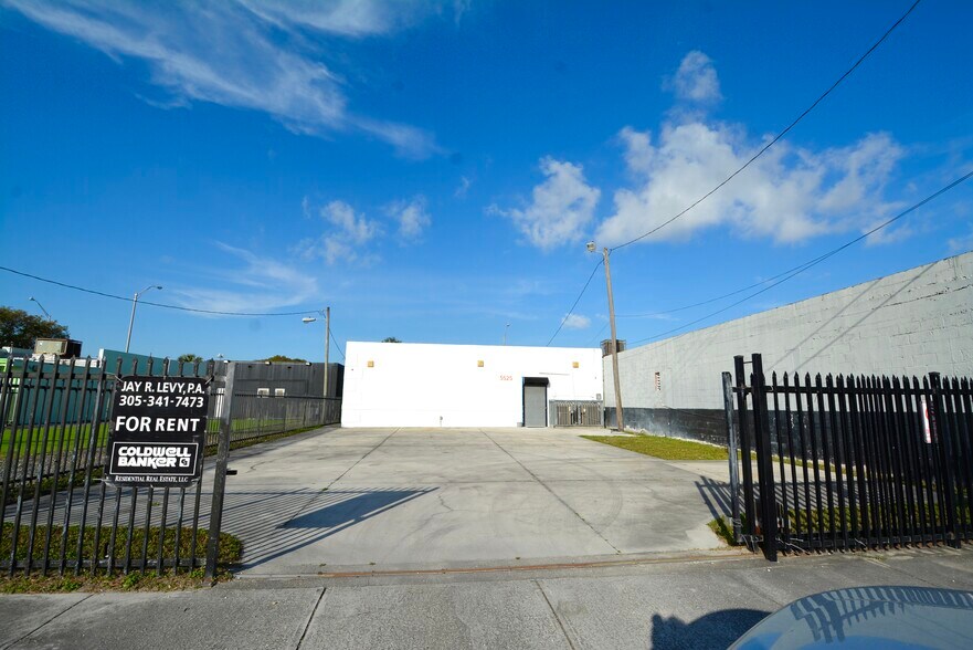 More Photos Of 5525 NW 7th Ave, Miami Loft Creative Space For Lease