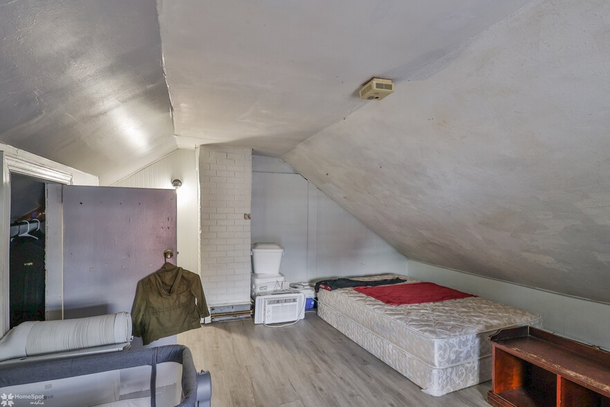 More Photos Of 902 W Wilkes Barre St, Easton Apartments For Sale