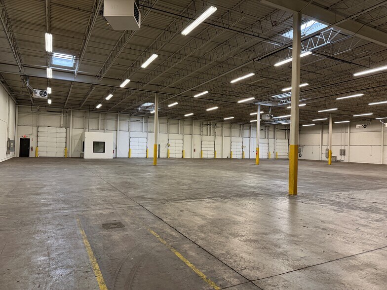 More Photos Of 1200A Taylors Ln, Cinnaminson Warehouse For Lease