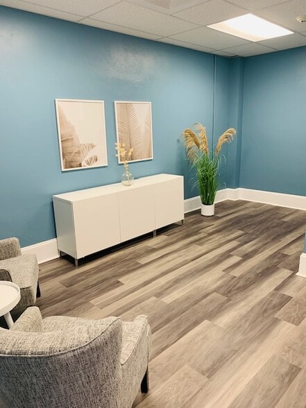 More Photos Of 329 Pine St, Williamsport Office For Sale