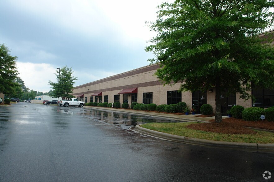 More Photos Of 10616 Bailey Rd, Cornelius Light Manufacturing For Lease