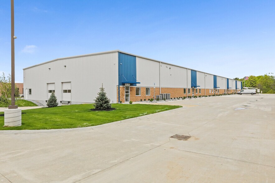 More Photos Of 2844 Westway Drive, Brunswick Warehouse For Lease