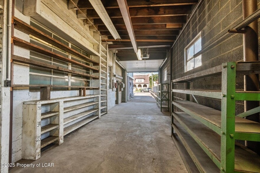 More Photos Of 36 Atherton Ave, Wyoming Warehouse For Sale
