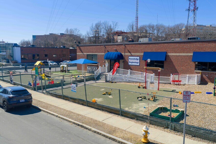 More Photos Of 206 A St, Needham Schools For Lease