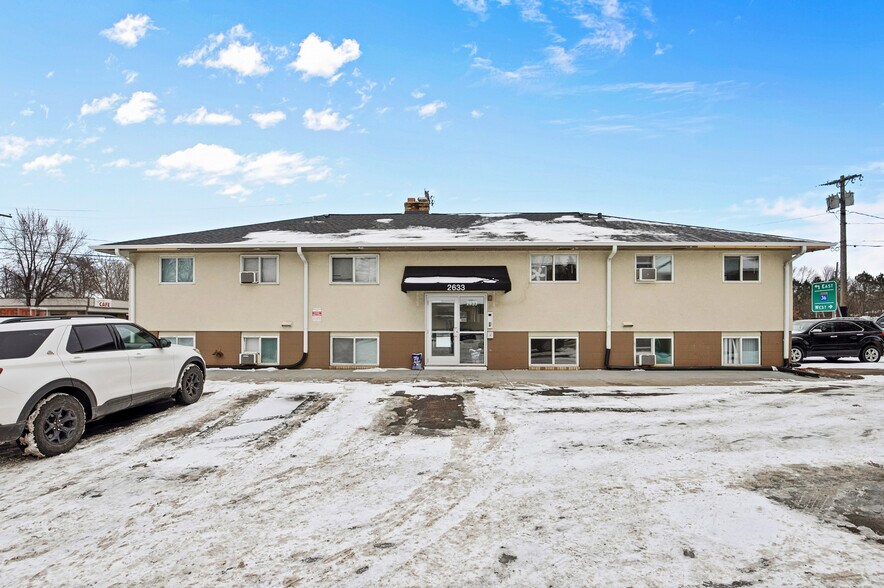 More Photos Of 2633 Division St N, North Saint Paul Apartments For Sale