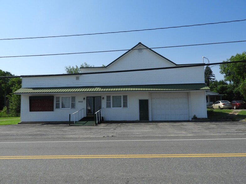 Primary Photo Of 3123 Miner Farm Rd, Altona Lodge Meeting Hall For Sale