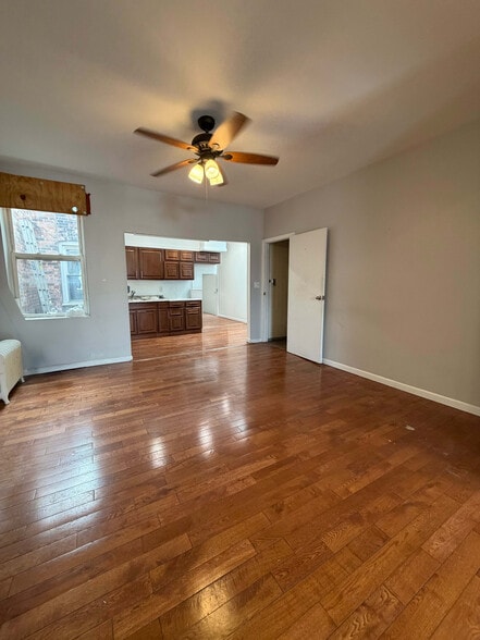 More Photos Of 3610 Quentin Rd, Brooklyn Storefront Retail Residential For Lease