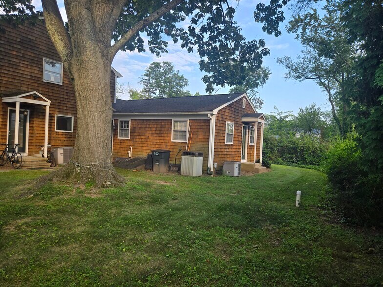 More Photos Of 200-204 N Harrison St, Princeton Medical For Sale