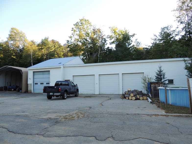 Primary Photo Of 194 Garfield St, Laconia Warehouse For Lease