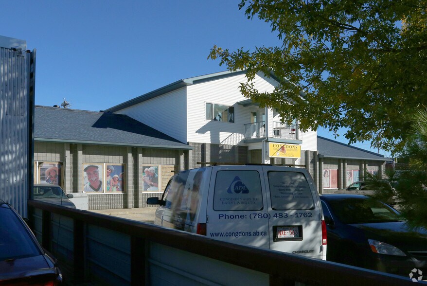 More Photos Of 15830 100A Ave NW, Edmonton Storefront For Sale