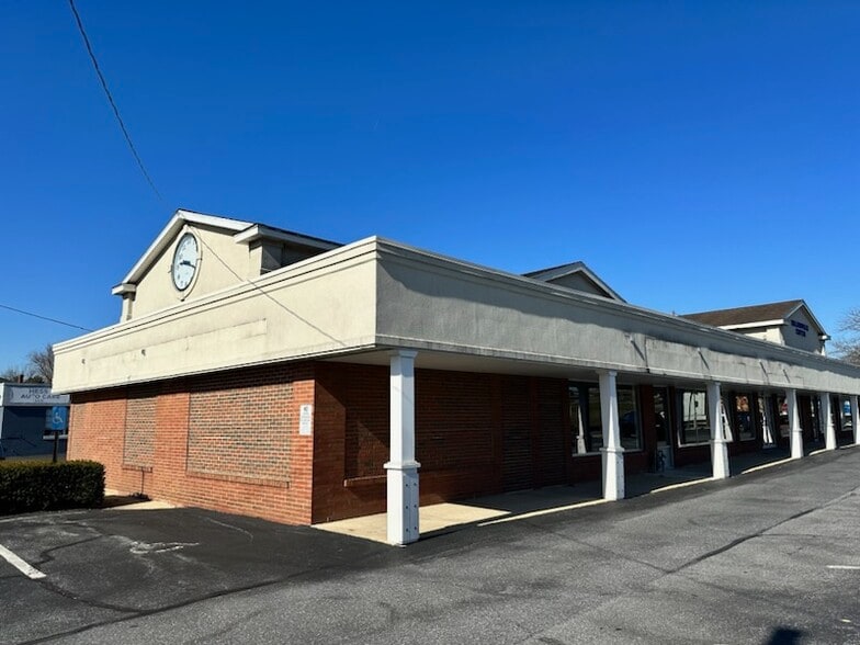 More Photos Of 505 Leaman Ave, Millersville Storefront Retail Office For Lease