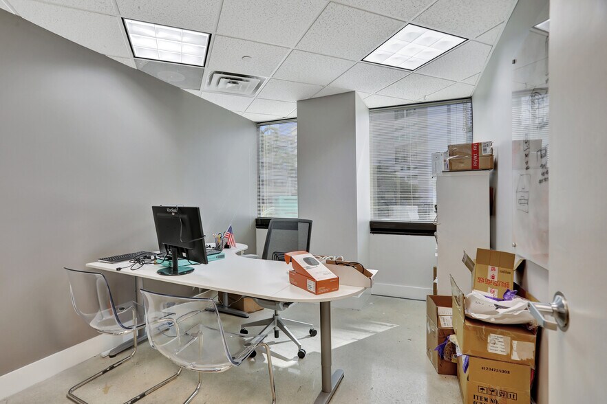 More Photos Of 200 S Andrews Ave, Fort Lauderdale Medical For Sale