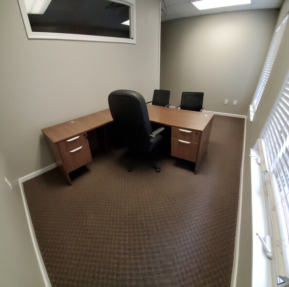 More Photos Of 6900 Houston Rd, Florence Office Residential For Lease