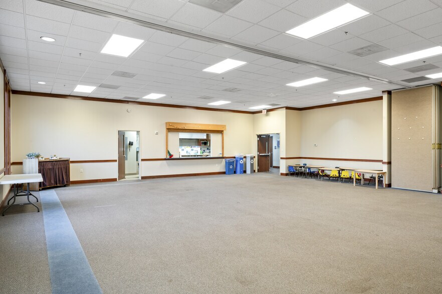 More Photos Of 13421 Twin Lakes Dr, Clifton Religious Facility For Sale