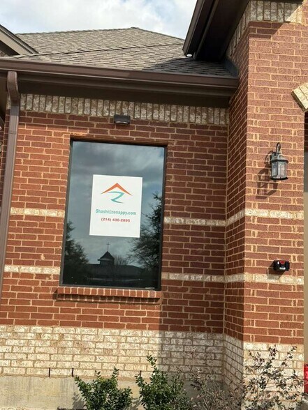 More Photos Of 1511 W McDermott Dr, Allen Medical For Sale