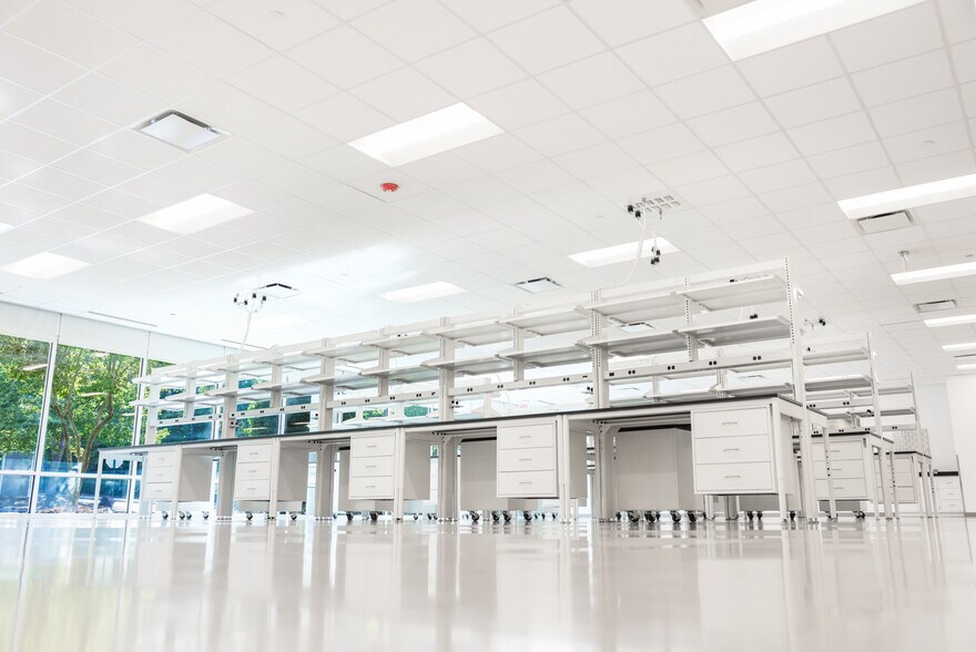 More Photos Of 523 Davis Dr, Morrisville Unknown For Lease