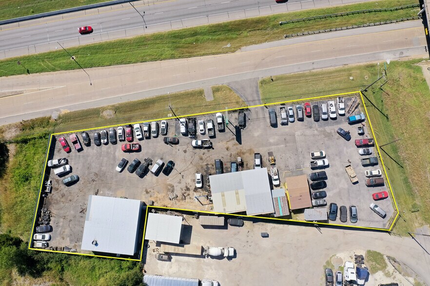 More Photos Of 11909 C F Hawn Fwy, Dallas Auto Dealership For Sale