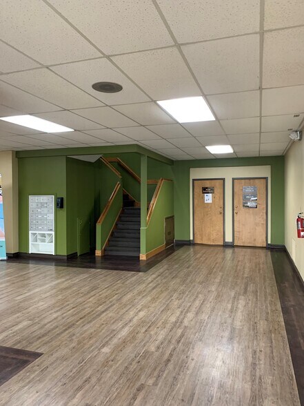 More Photos Of 3570 Executive Dr, Uniontown Medical For Lease