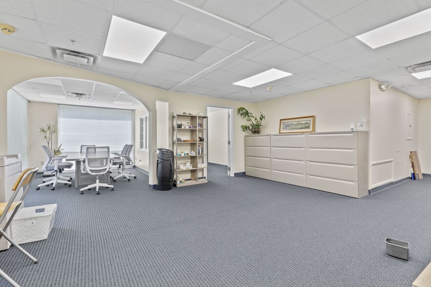 More Photos Of 1445 Boston Post Rd, Guilford Medical For Sale