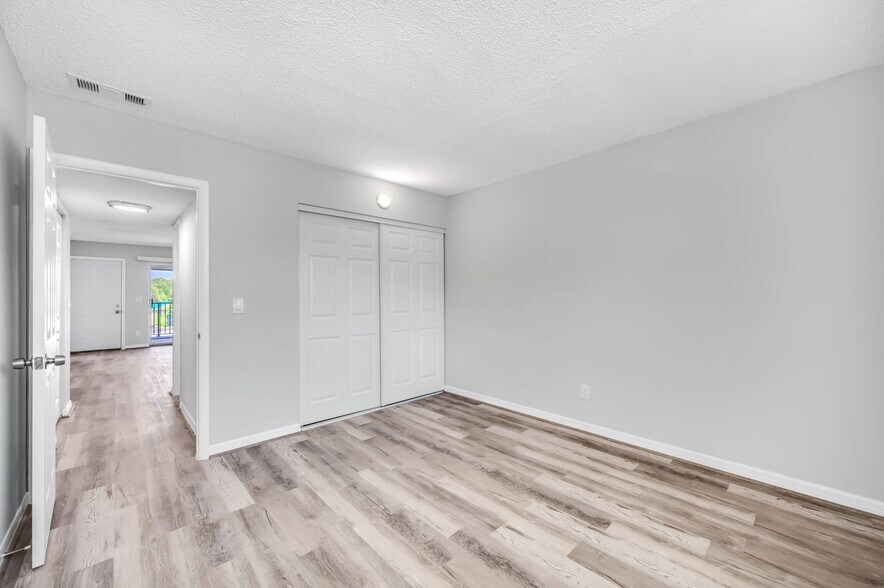 More Photos Of 1295 Santa Rosa Dr, Clearwater Apartments For Sale