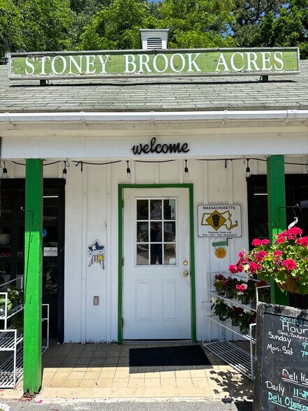 More Photos Of 3 Plain Rd, Westford Garden Center For Sale