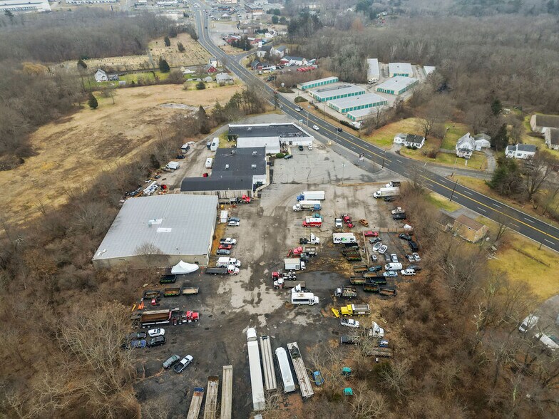 More Photos Of 2555 GAR Hwy, Swansea Showroom For Sale