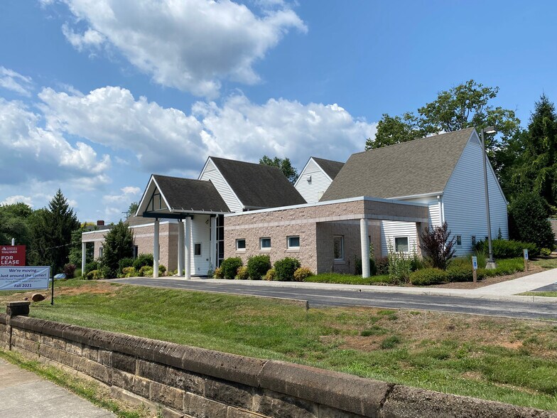 Primary Photo Of 1421 3rd St SW, Roanoke Medical For Sale