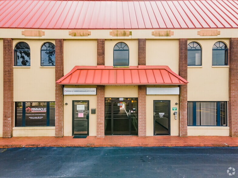 More Photos Of 1601 W Reynolds St, Plant City Medical For Lease