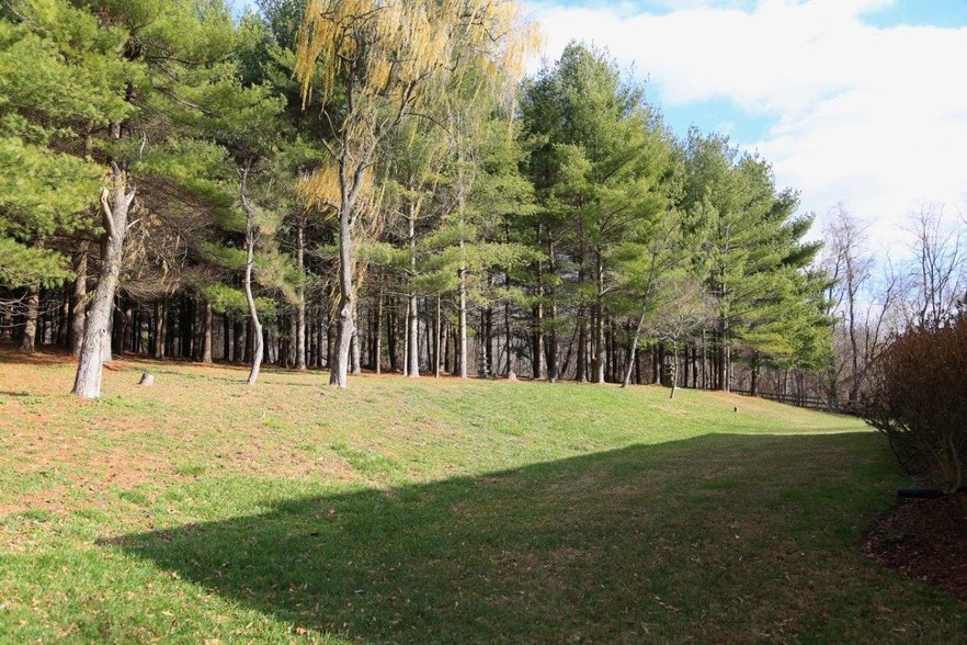 More Photos Of 16817 Germantown Rd, Germantown Schools For Sale