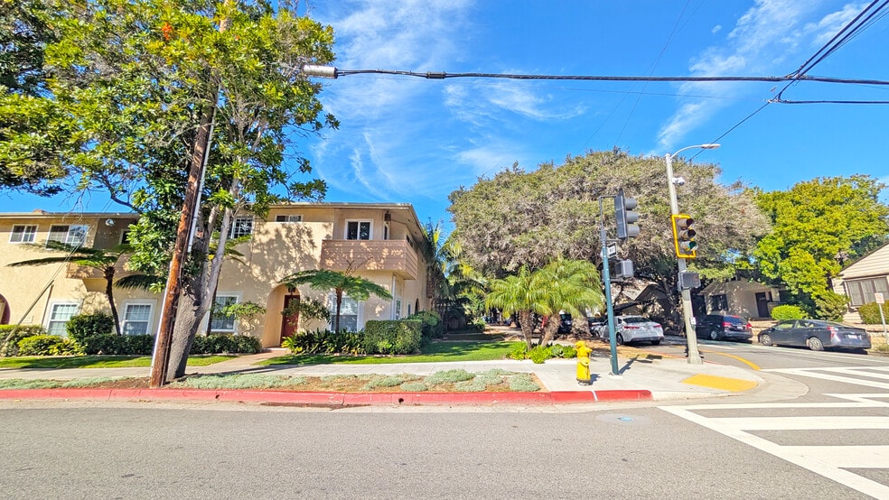 More Photos Of 100-104 W Arrellaga St, Santa Barbara Office For Lease