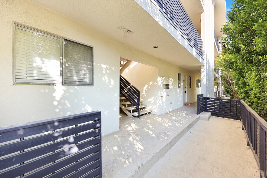 More Photos Of 160 S Michigan Ave, Pasadena Apartments For Sale