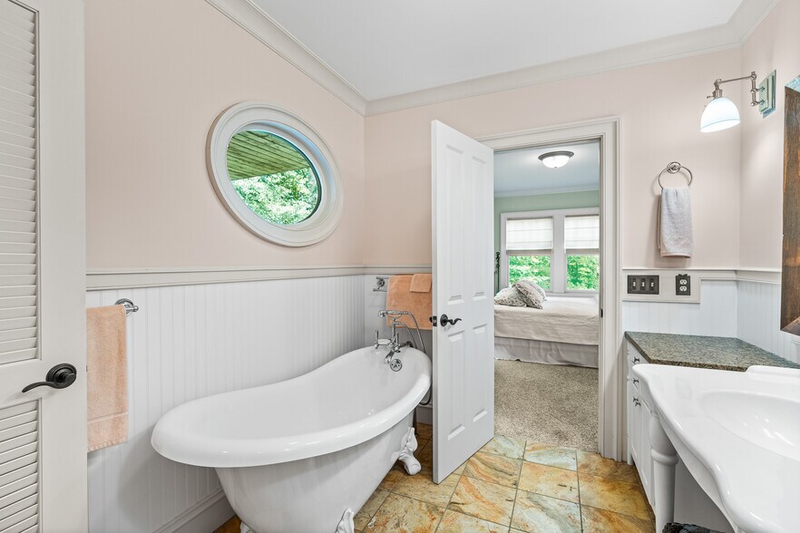 More Photos Of 9975 Ball Ground Hwy, Ball Ground General Retail For Sale