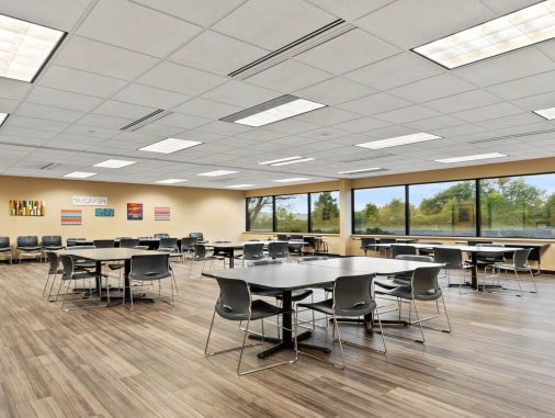 More Photos Of W209N17500 Industrial Dr, Jackson Manufacturing For Sale