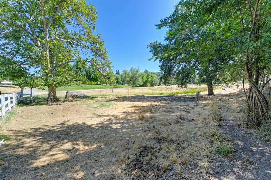 More Photos Of 1200 Gold Hill Rd, Newcastle Land For Sale