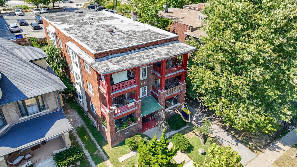 More Photos Of 3820 Walnut St, Kansas City Apartments For Sale